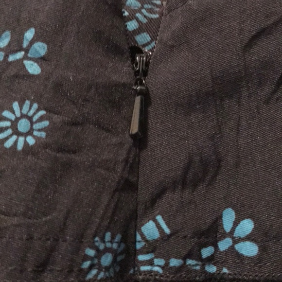 3/$15 Eric Alexandre Skirt - Picture 3 of 6